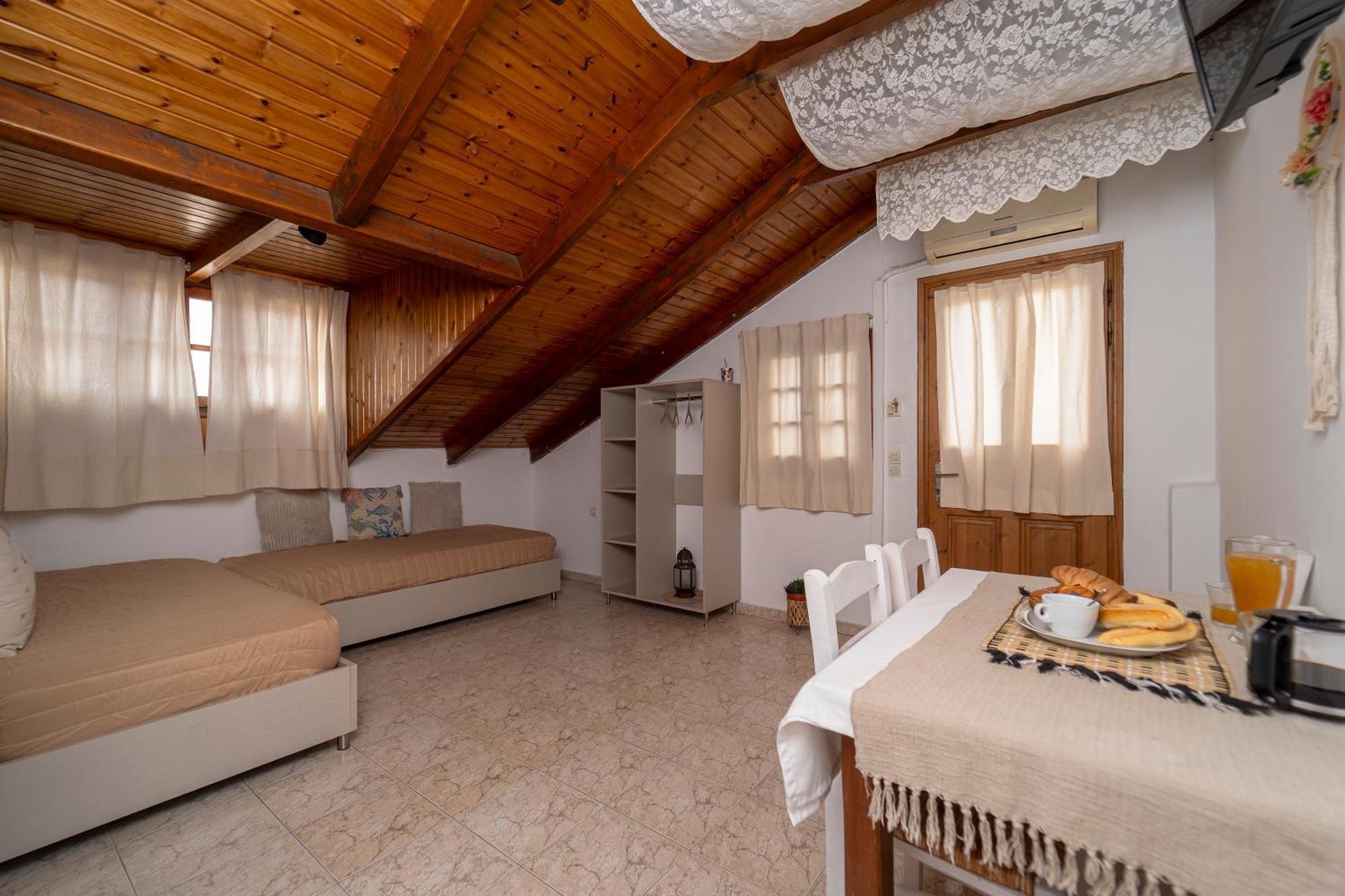 Georgia's * Tsilivi (Zakynthos)